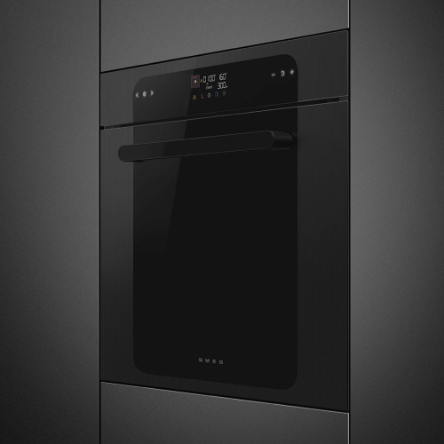 Духовой шкаф SMEG SO6202S3PB