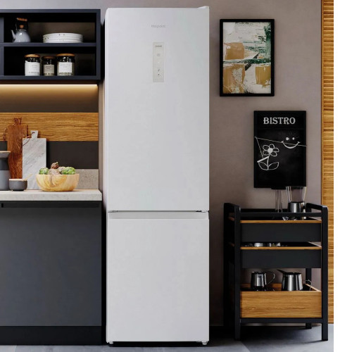 Холодильник HOTPOINT-ARISTON HT 5200 W