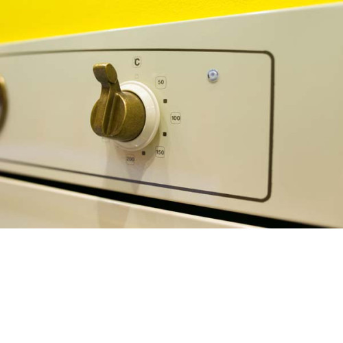 Духовой шкаф BOSCH hbg633bb1
