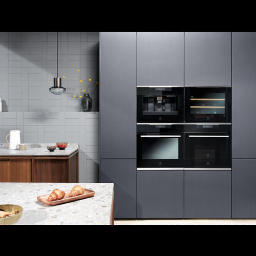 Духовой шкаф Electrolux VKL8E00X