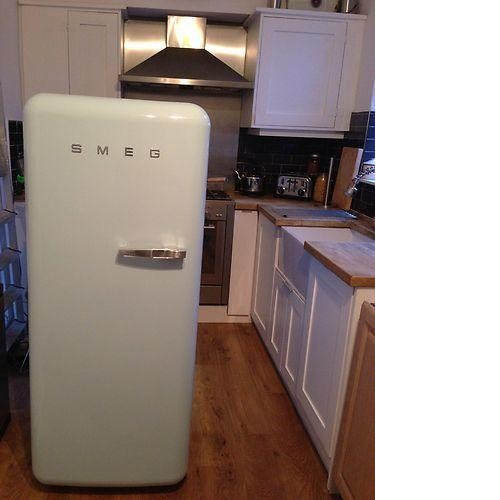 Холодильник SMEG fab28lp1