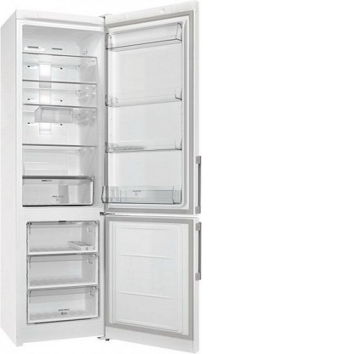 Холодильник HOTPOINT-ARISTON HFP 6200 W