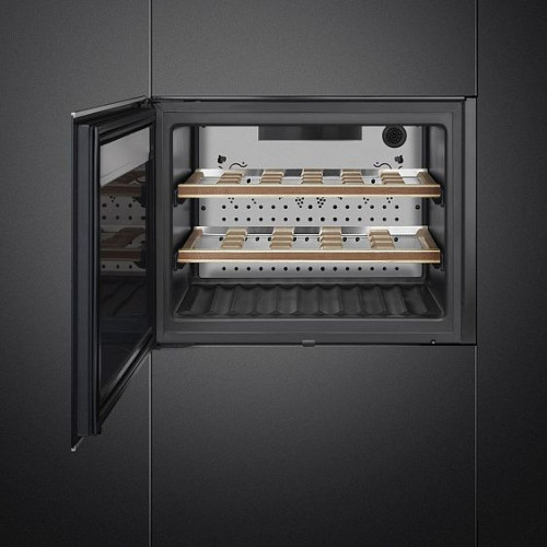 Винный шкаф SMEG CVI621LWNX3
