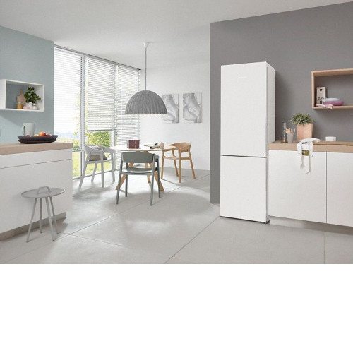 Холодильник MIELE KFN 28132