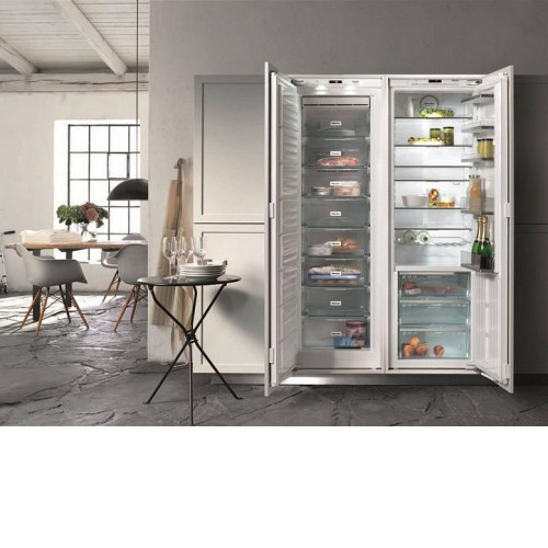 Встраиваемая морозильная камера Miele FNS 37402 I