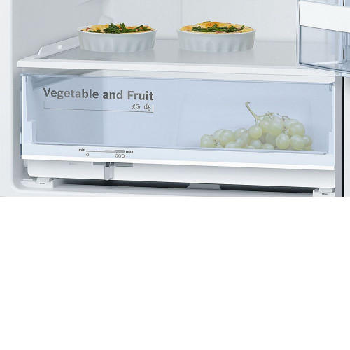 Холодильник BOSCH KGN 39VL15
