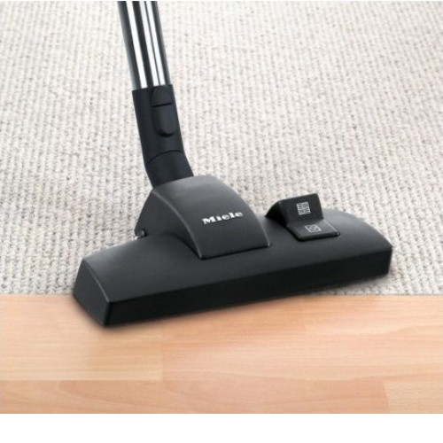 Пылесос Miele SGDA3 Complete C3 манговый красный