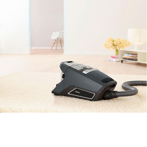 Пылесос Miele SKRR3 Blizzard CX1 Series120 PowerLine