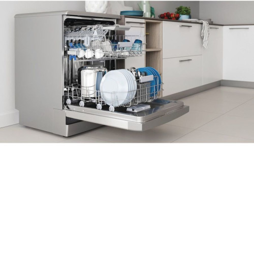 Посудомоечная машина INDESIT DFC 2B+19 AC X