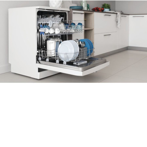 Посудомоечная машина INDESIT DFE 1B19 13
