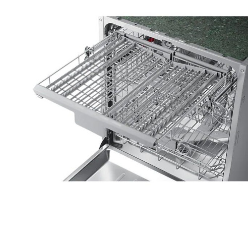 Посудомоечная машина SAMSUNG DW60R7050BB
