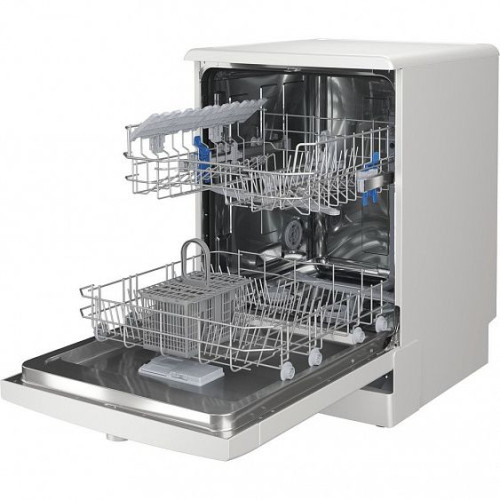 Посудомоечная машина Indesit DFE 1B10 белый