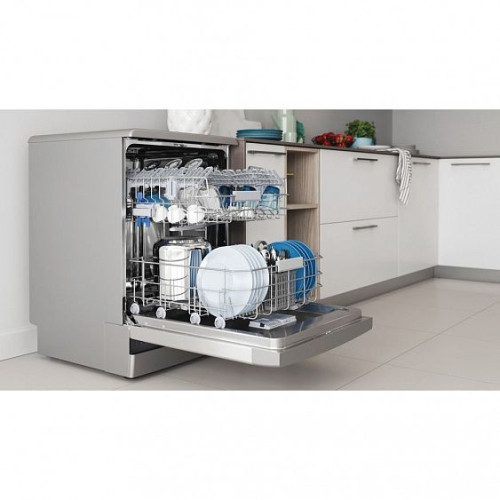 Посудомоечная машина INDESIT DFC 2C24 A X