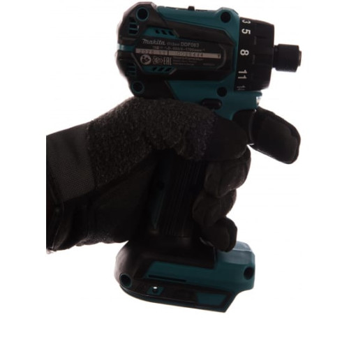 Шуруповерт Makita DDF083Z