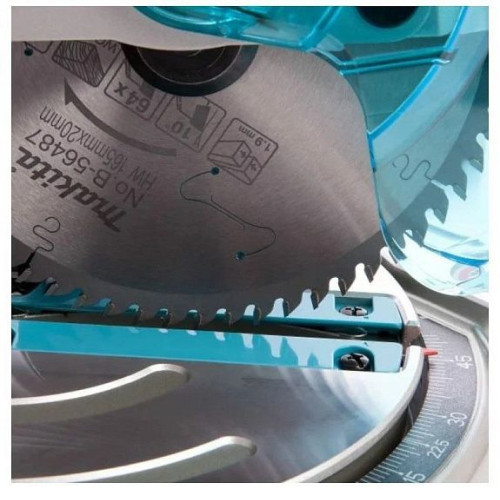 Пила торцовочная Makita DLS600Z