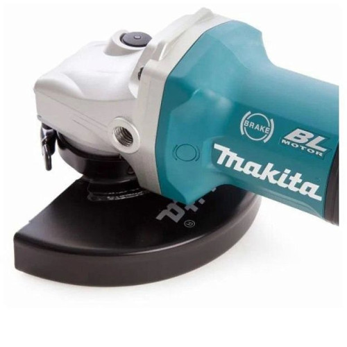 Шлифмашина Makita DGA700Z