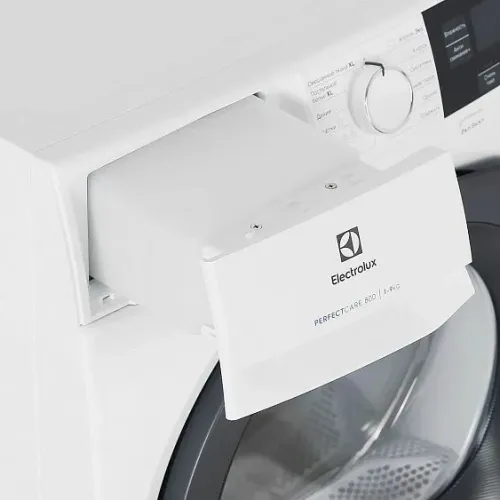 Сушильная машина Electrolux EW8HR359S