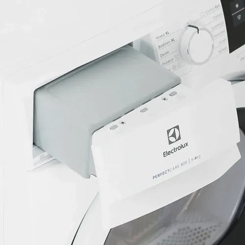 Сушильная машина Electrolux EW8HR358S
