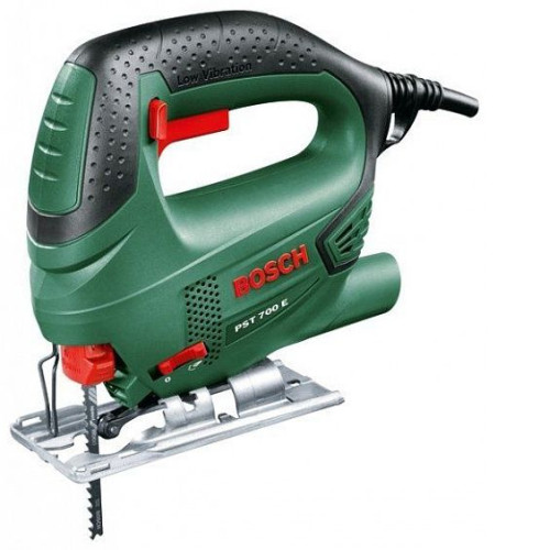 Лобзик BOSCH pst 700 e