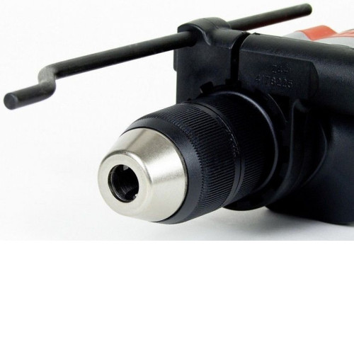Дрель Makita M8100