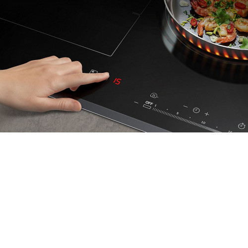 Поверхность SAMSUNG NZ64K5747BK
