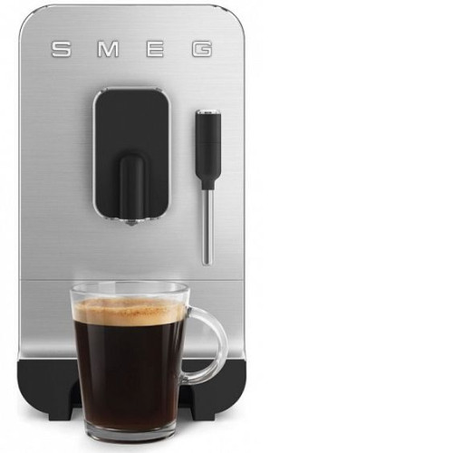 Кофемашина SMEG BCC02BLMEU