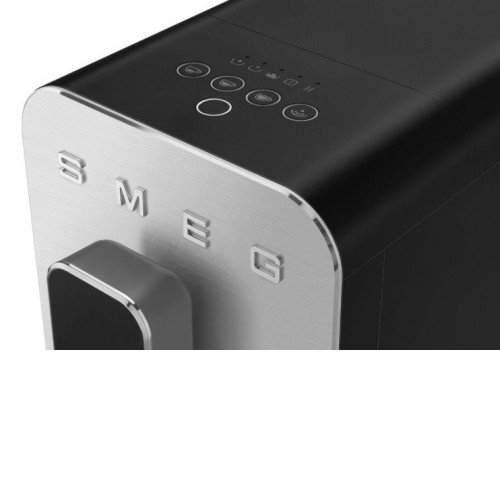 Кофемашина SMEG BCC02BLMEU