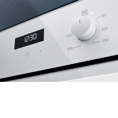 Духовой шкаф ELECTROLUX EOF5C50BV