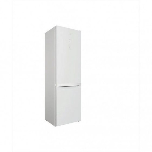Холодильник HOTPOINT-ARISTON HTS 5200 W