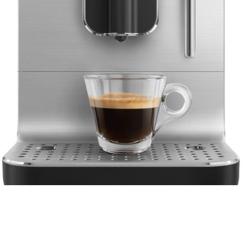 Кофемашина SMEG BCC02BLMEU