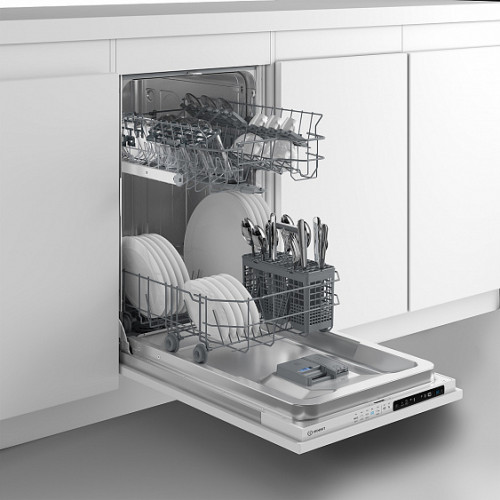 Посудомоечная машина INDESIT DIS 1C50