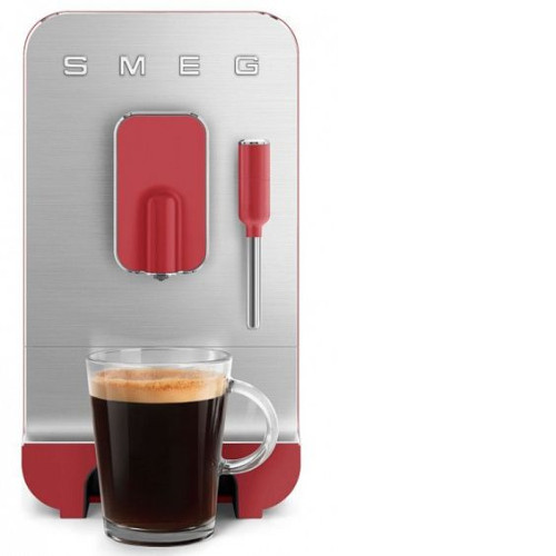 Кофемашина SMEG BCC02RDMEU