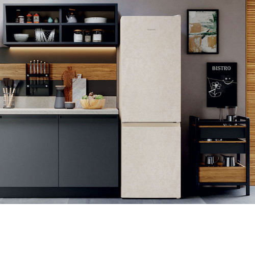 Холодильник HOTPOINT-ARISTON HT 4180 AB