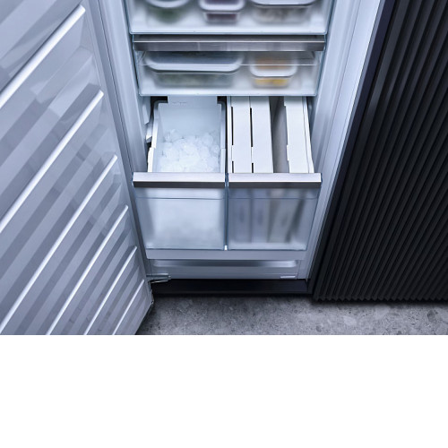 Морозильная камера MIELE FNS 7794 E