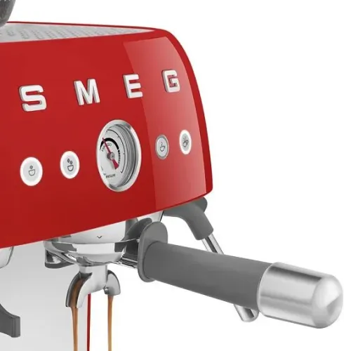 Кофеварка SMEG ECF03RDEU