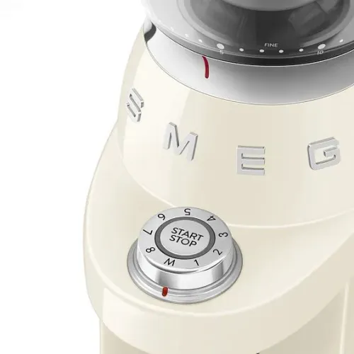 Кофемолка SMEG CGF03CREU