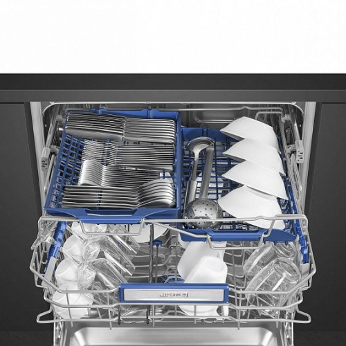 Посудомоечная машина SMEG STL323BQLH