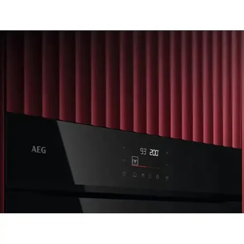 Духовой шкаф AEG NBU5P43PB