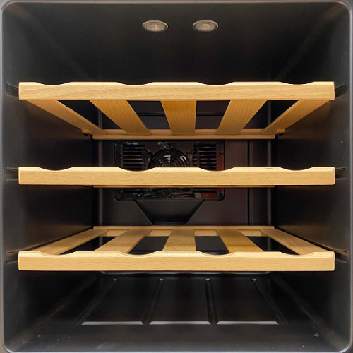 Винный шкаф TESLER WCD-242