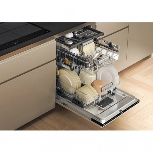 Посудомоечная машина WHIRLPOOL W7IHF60TU