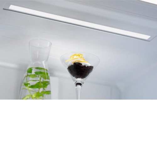 Холодильник ELECTROLUX RNT7MF46X2