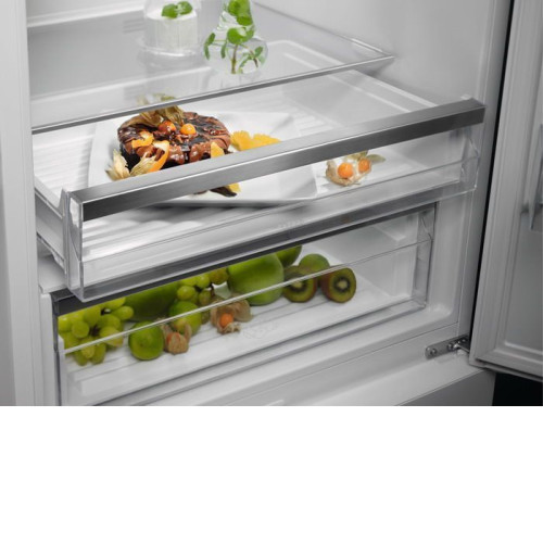 Холодильник ELECTROLUX RNT7MF46X2