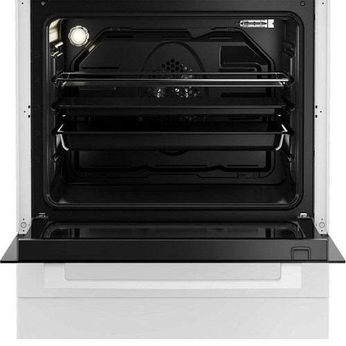 Плита BEKO FSE62110DW