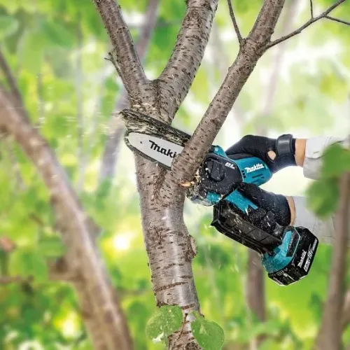 Цепная пила MAKITA DUC150SF