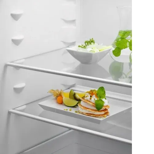 Холодильник ELECTROLUX ERD6DE18S4