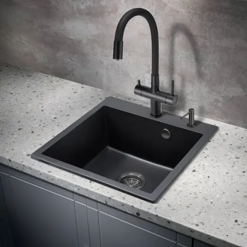 Смеситель MILACIO Ultra MCU.560.TBB Total Black/черный шланг