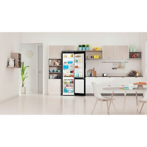 Холодильник INDESIT ITS 4200 B