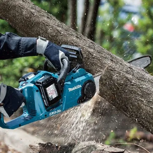 Цепная пила MAKITA DUC353PT2