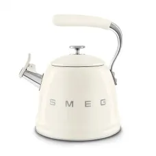 Чайник со свистком SMEG WKF01CR
