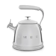 Чайник со свистком SMEG WKF01SS Чайник со свистком SMEG WKF01SS